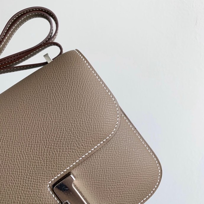 H**mes constance epsom leather-19cm