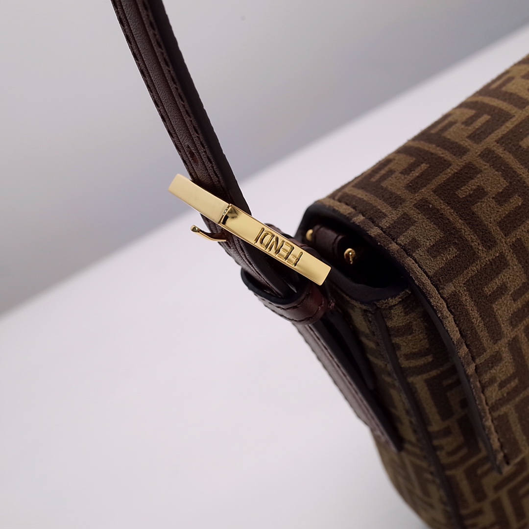 F**di baguette bag-28*6*13.5cm