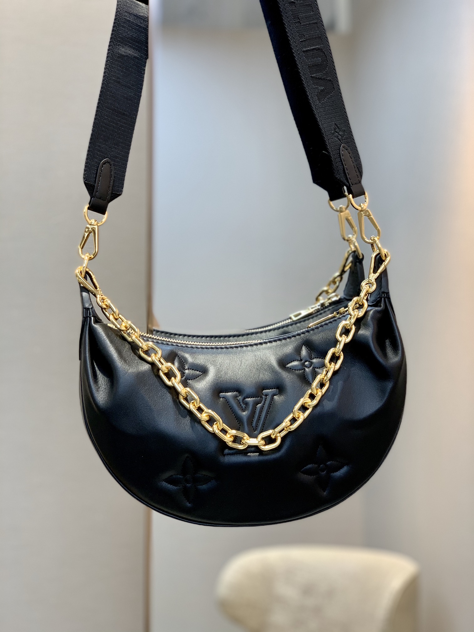 l0*is V*t0n over the moon handbag-27.5*16*7cm