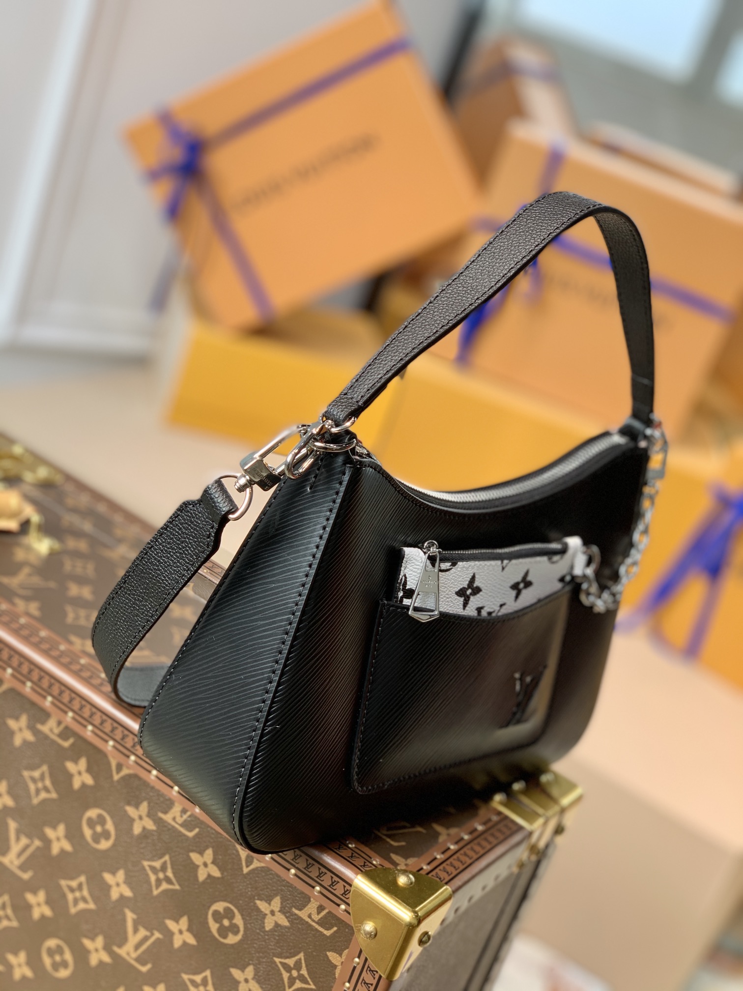 l0*is V*t0n marell handbags-m80689-25 x 15 x 8cm
