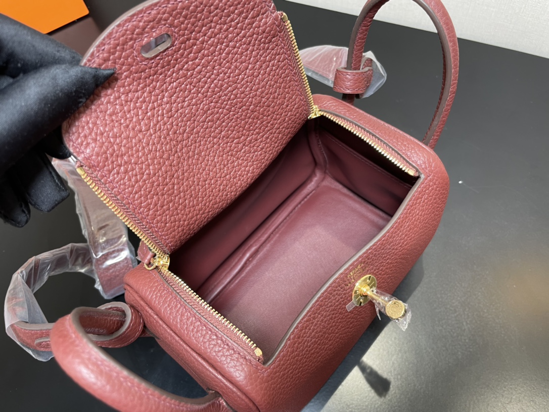 H**mes lindy 19-togo leather-19cm