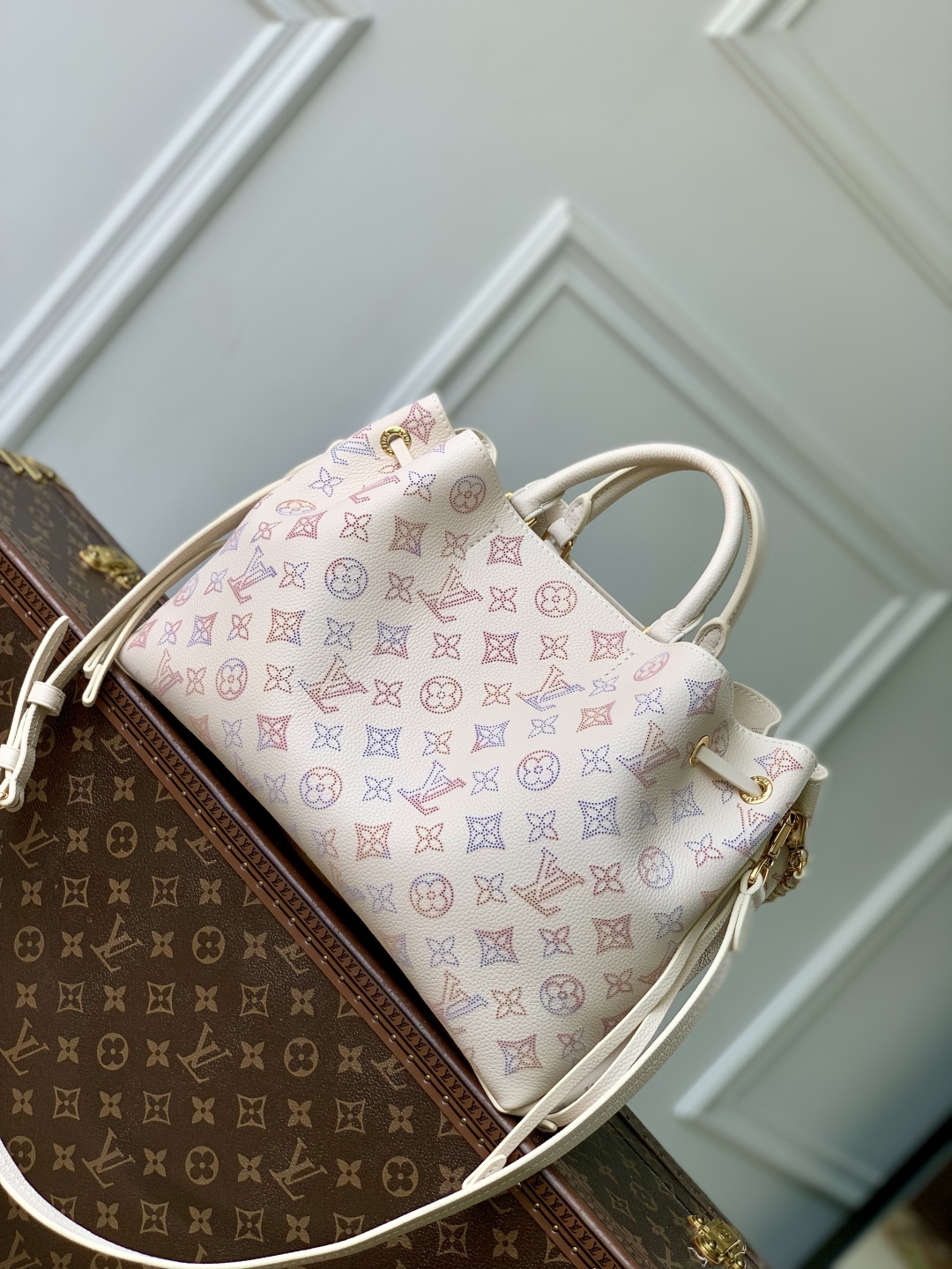 l0vis Vvtt0n bella tote bag-32*23*13cm