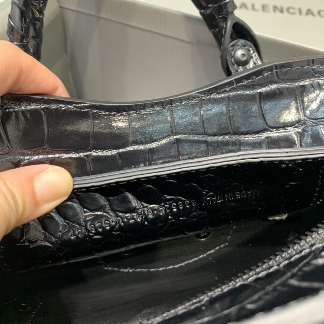 Ba*len*cia*ga neo classic bag-16.5*22*9*14.5cm