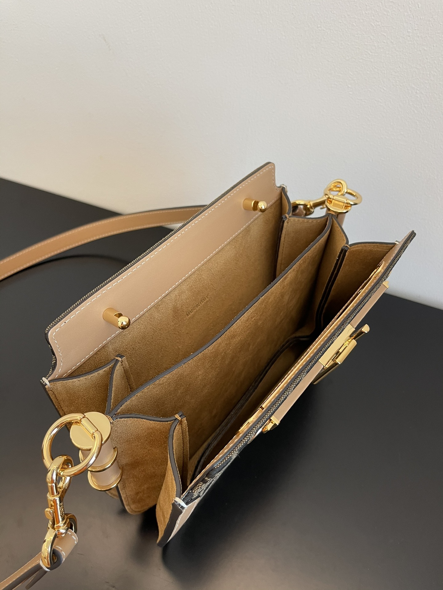 F**di touch handbags-26.5*19*10cm