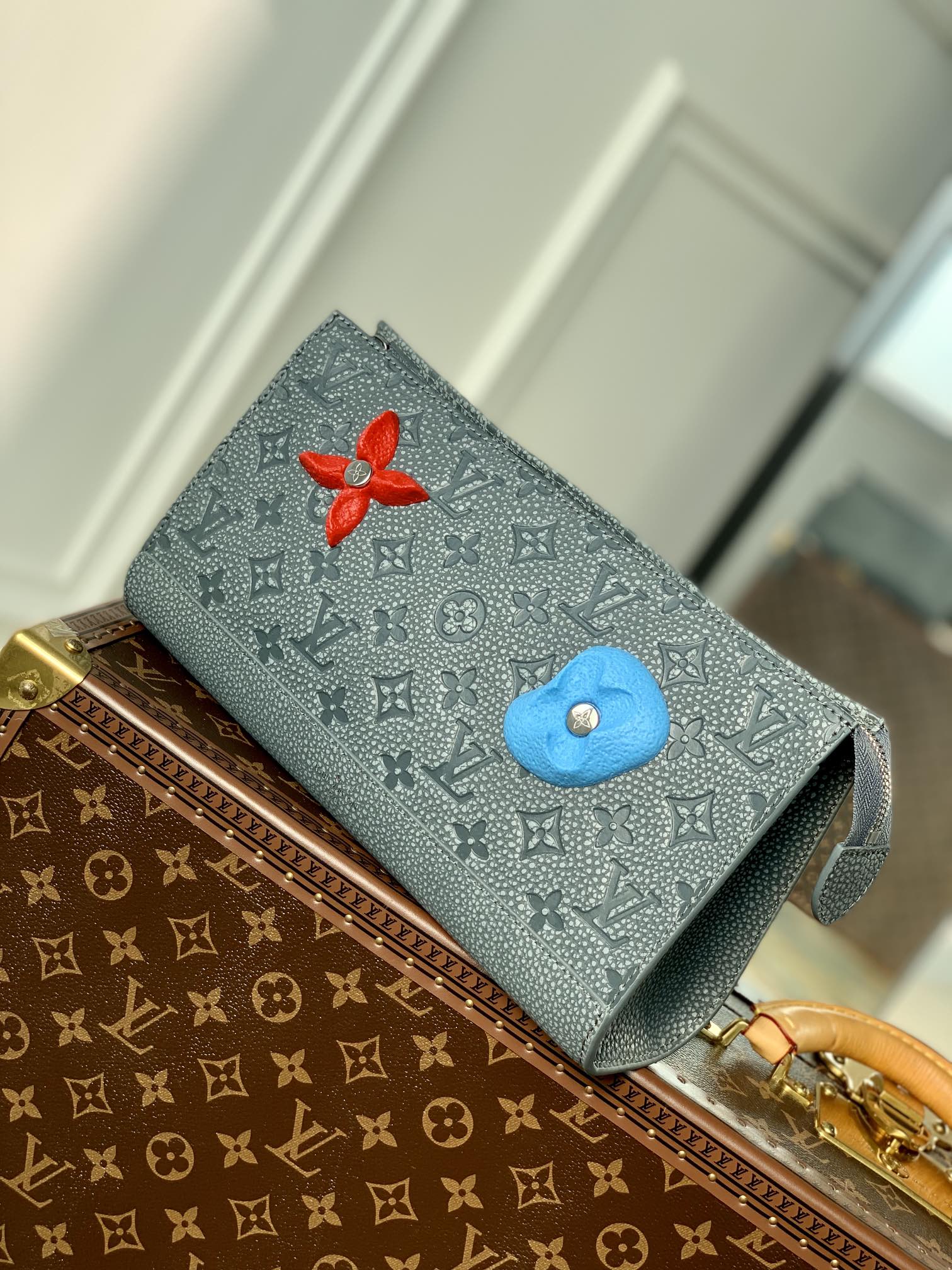 l0*is V*t0n m81556 pouch-29*15*9cm