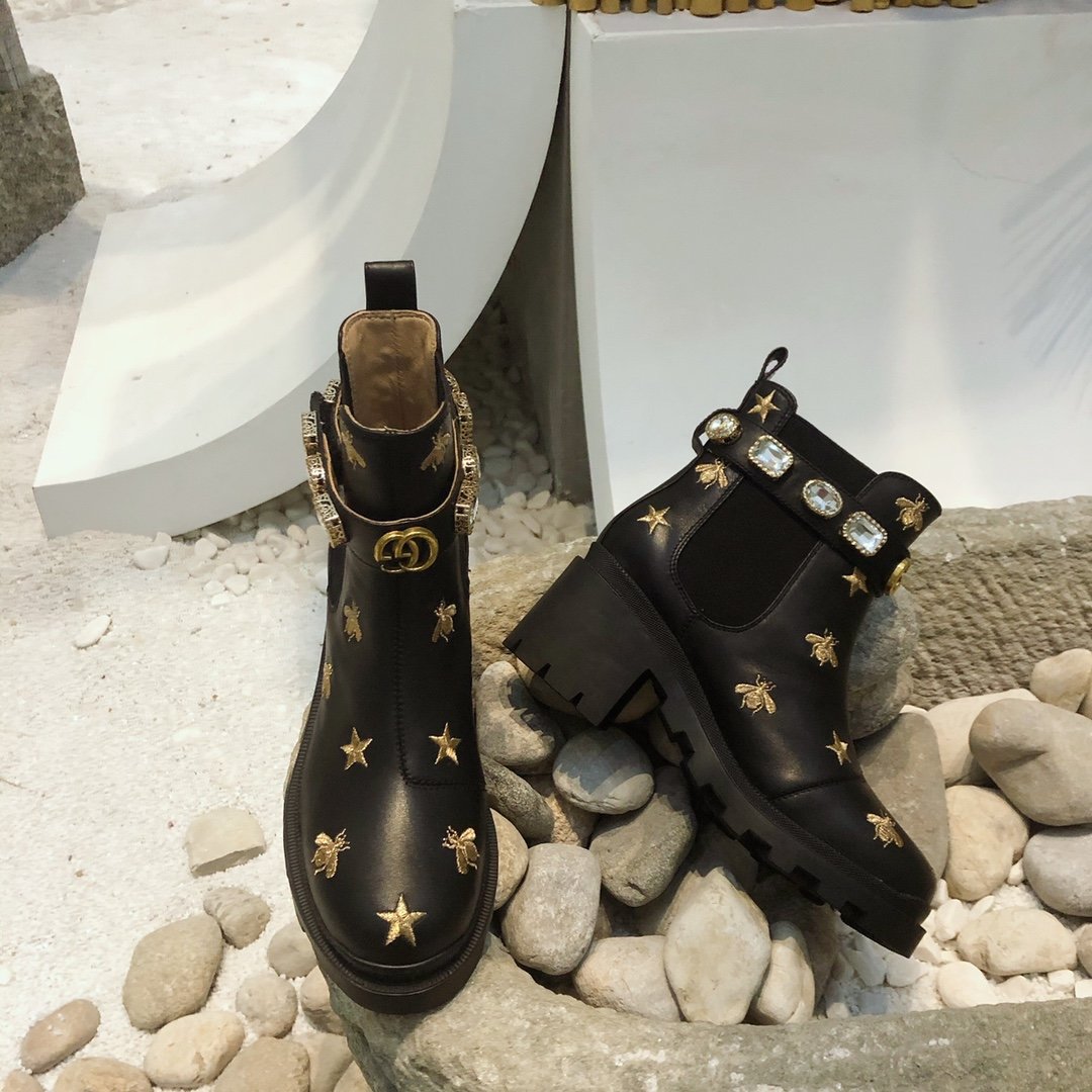 G*u*i boots