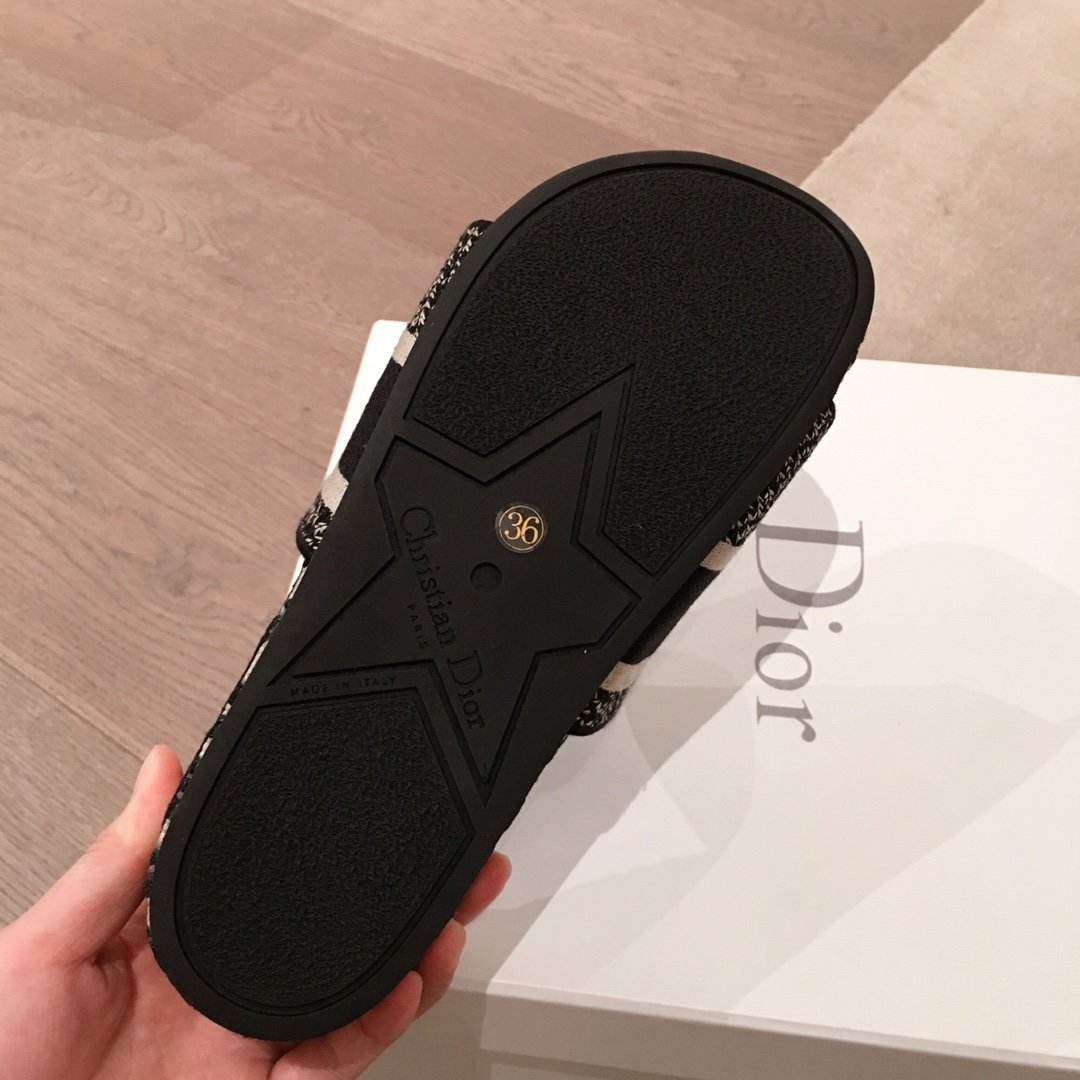 D*or slippers-5cm