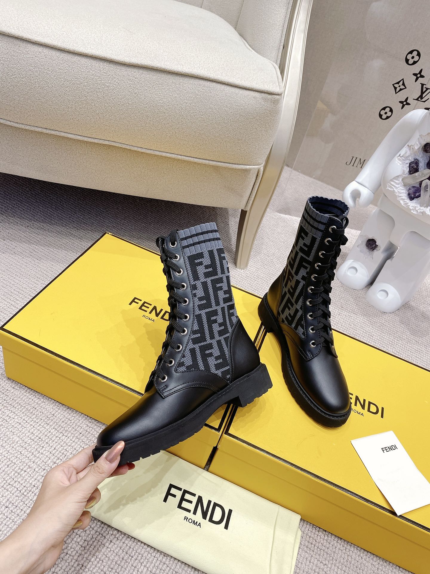F**di boots