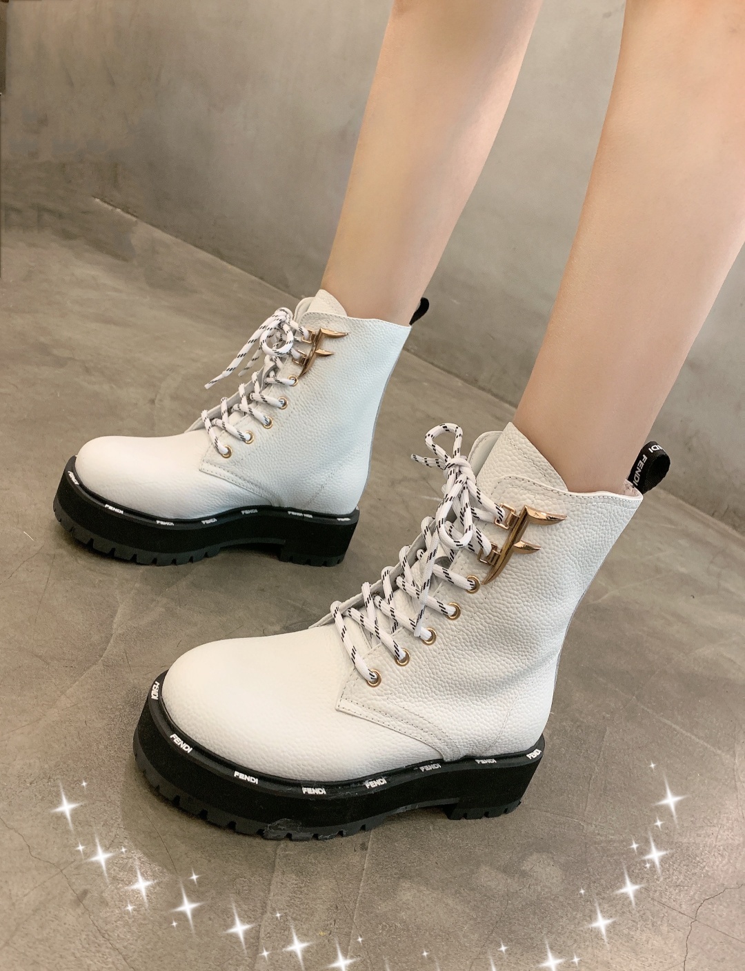 F**di boots
