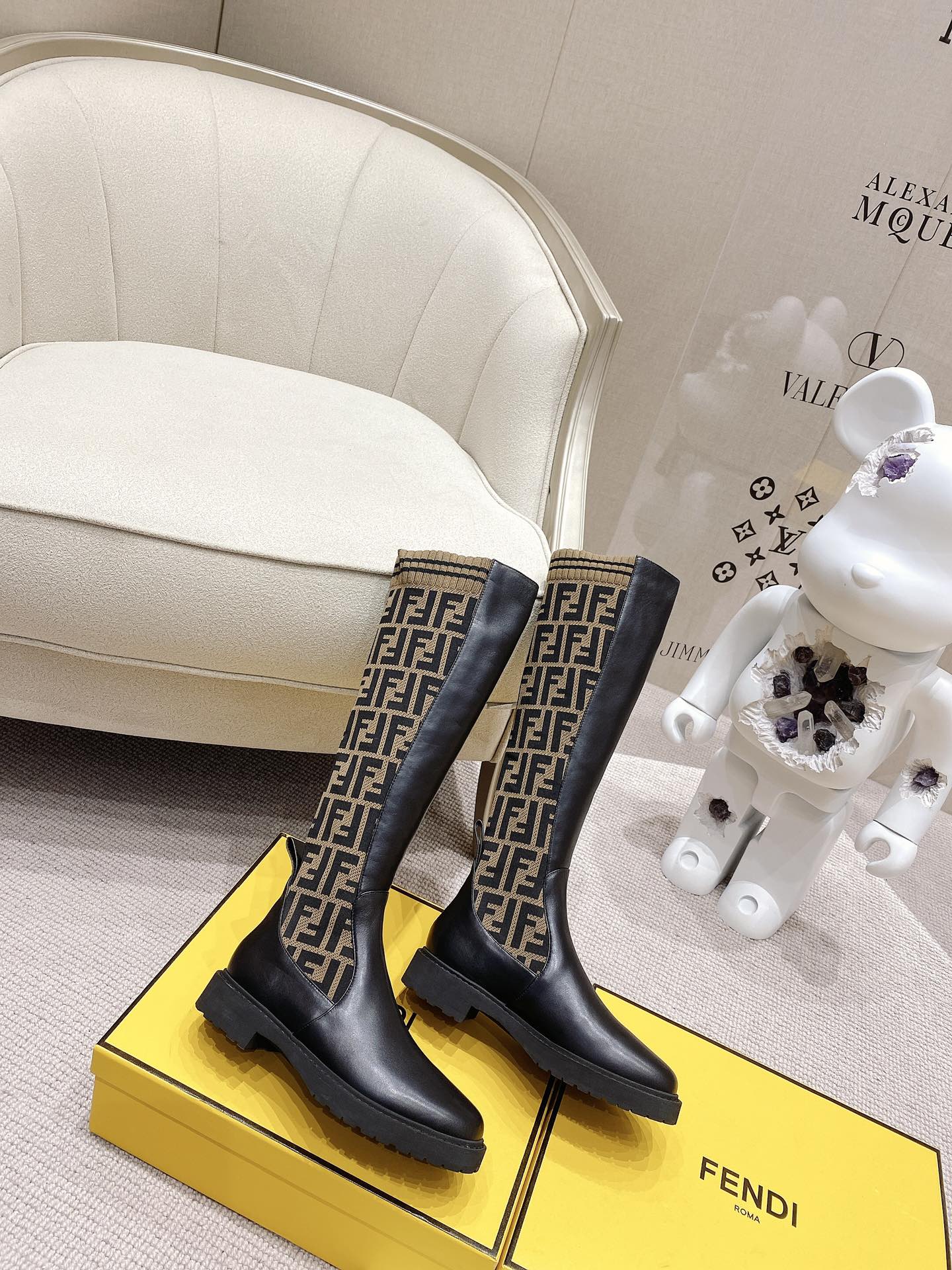 F**di boots