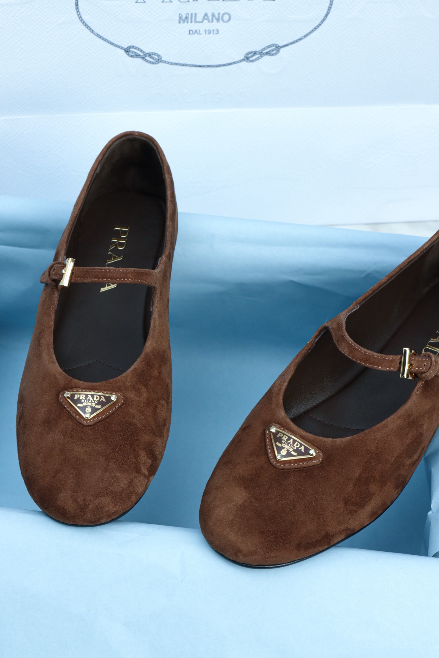 Pra*a Suede Ballerinas