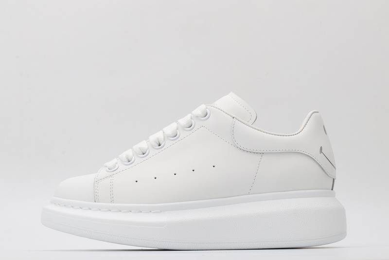 A1exa*der m*q*en sports shoes