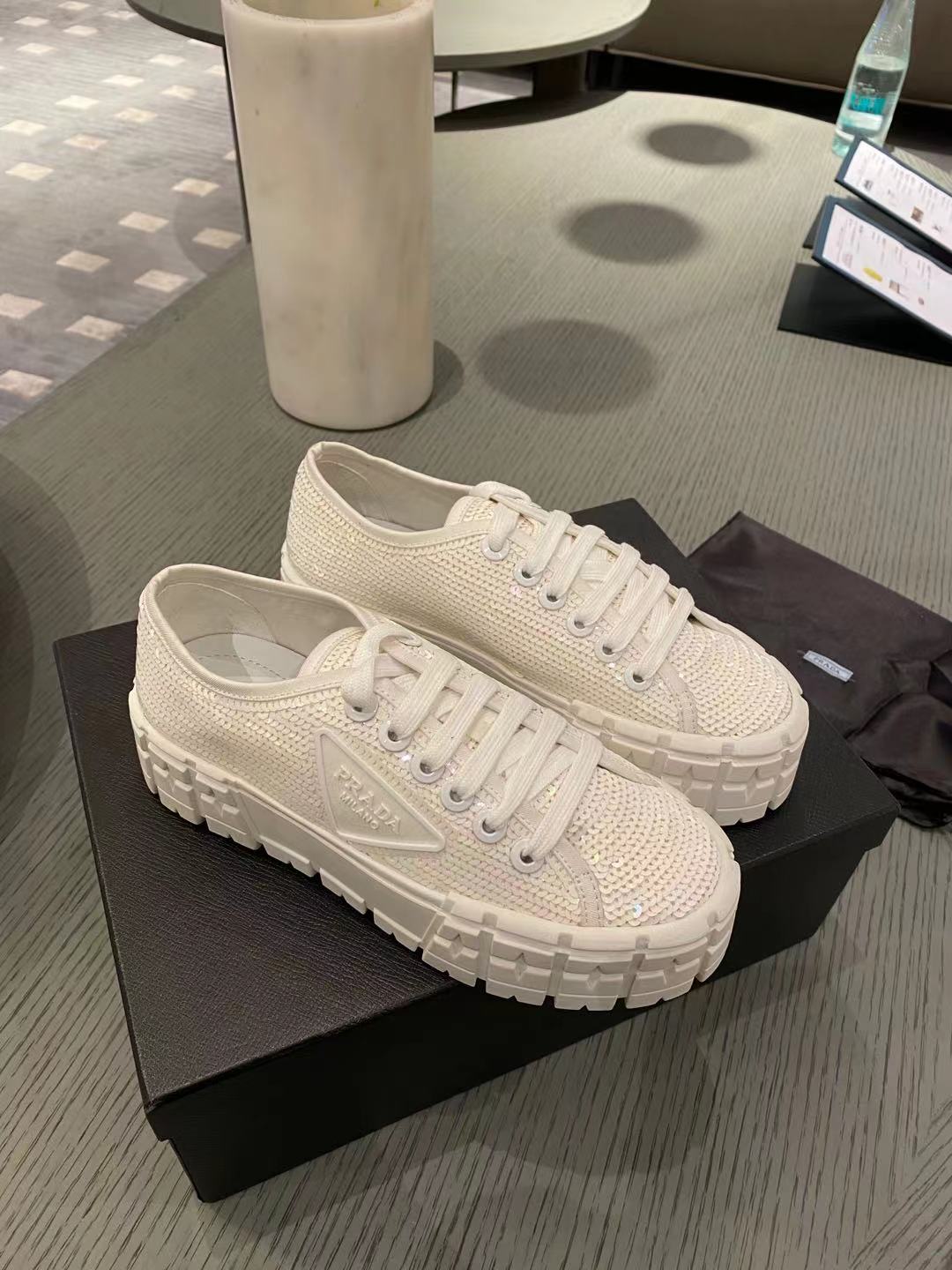 Pra*a boots 2022ss