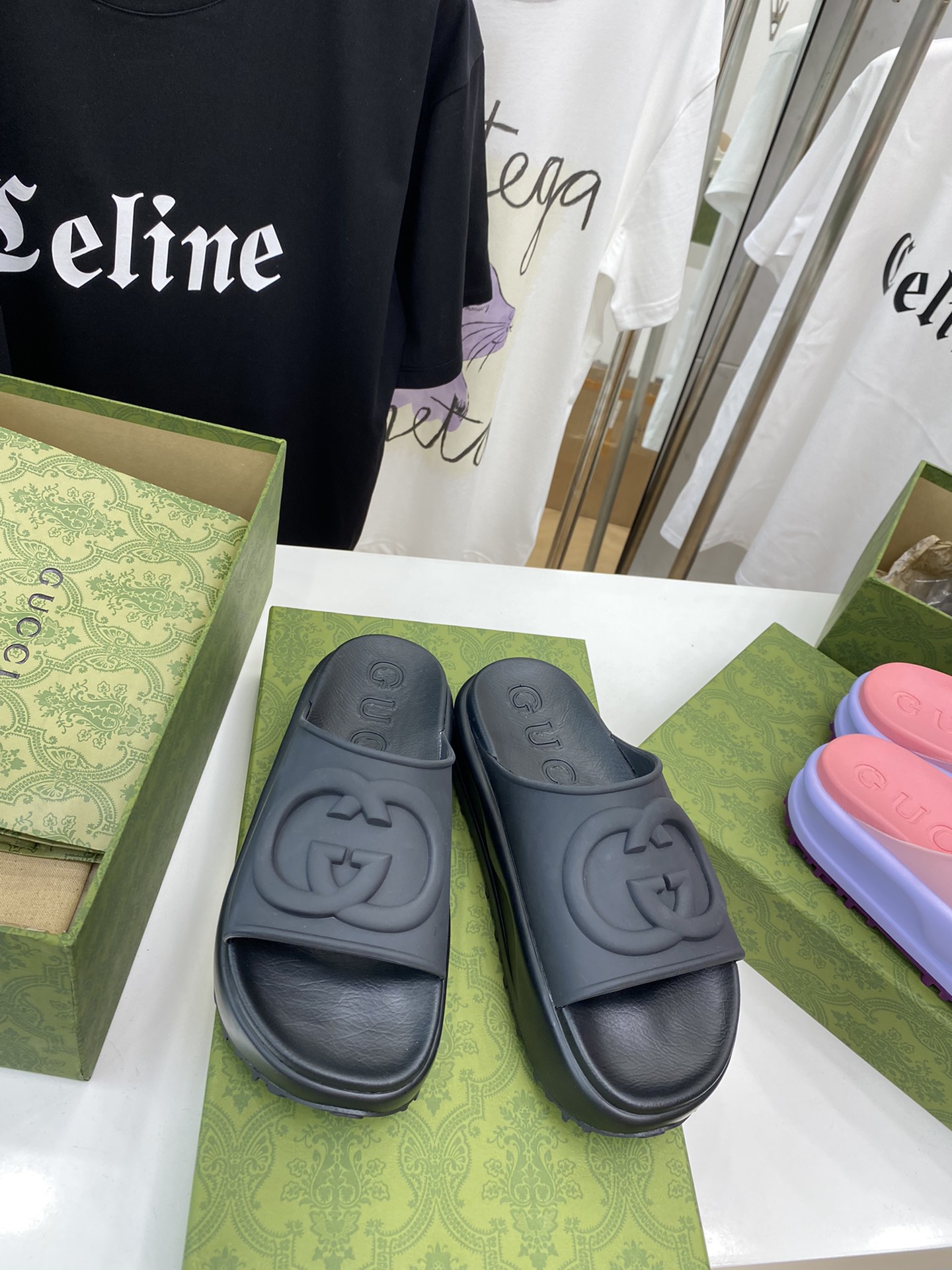 G*u*i slides-5cm