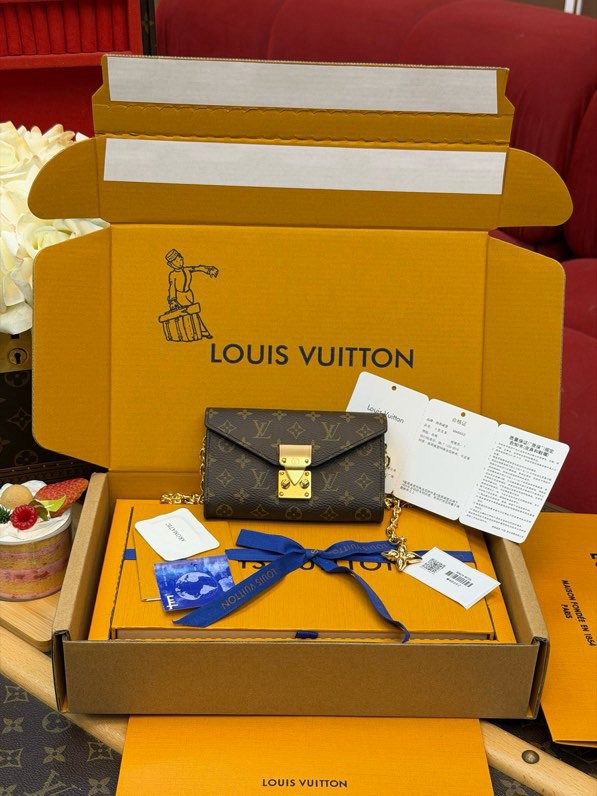 LV Pouch Metis Belt Bag-13.5x8CM