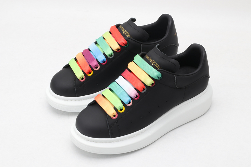 A1exa*der m*q*en sports shoes