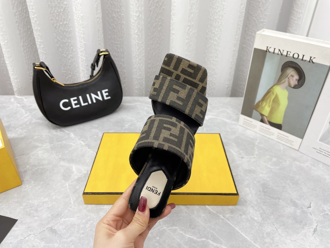 versace&F**di 2022ss sandals-10cm(eu35-41)