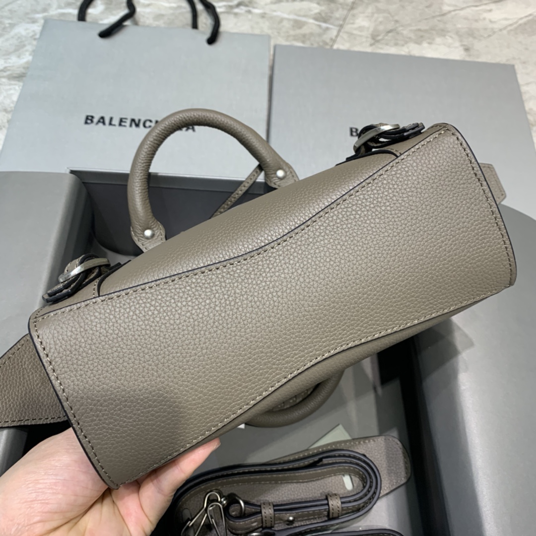 Ba*len*cia*ga neo classic bag-16.5*22*9*14.5cm