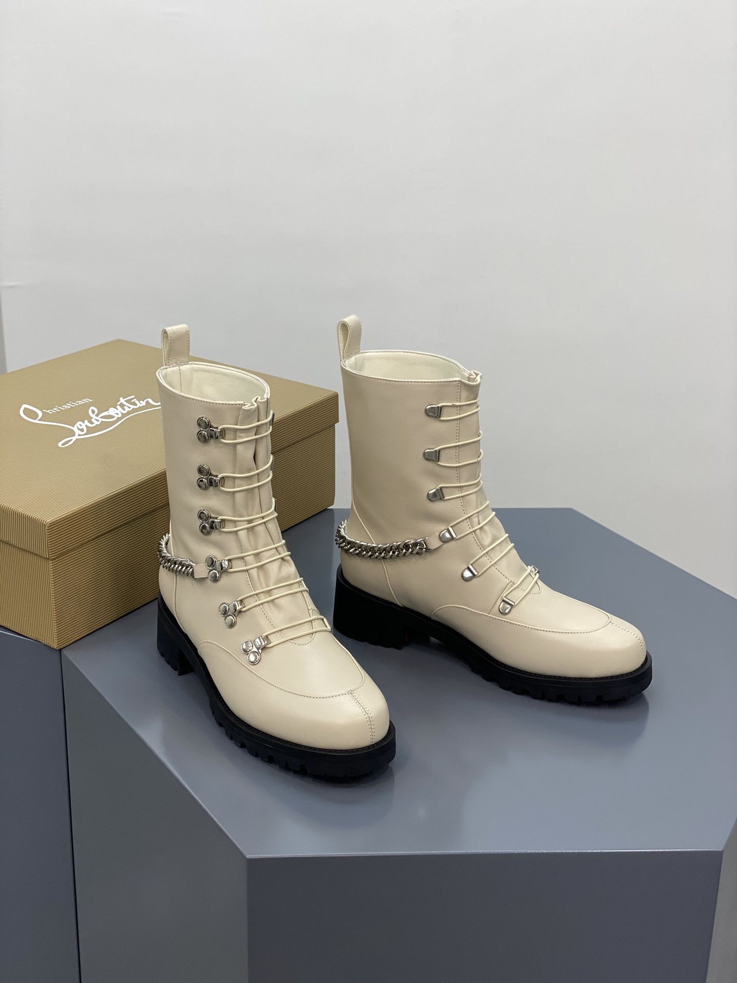 Ch**an louboutin boots