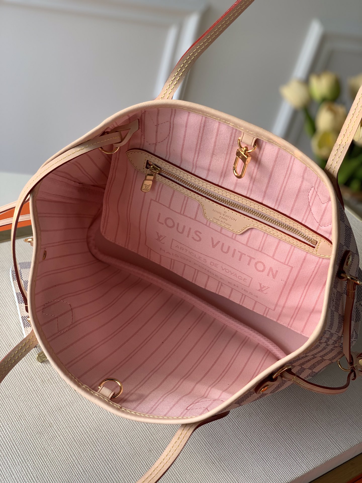 l0*is V*t0n neverfull pm -29×21×12cm