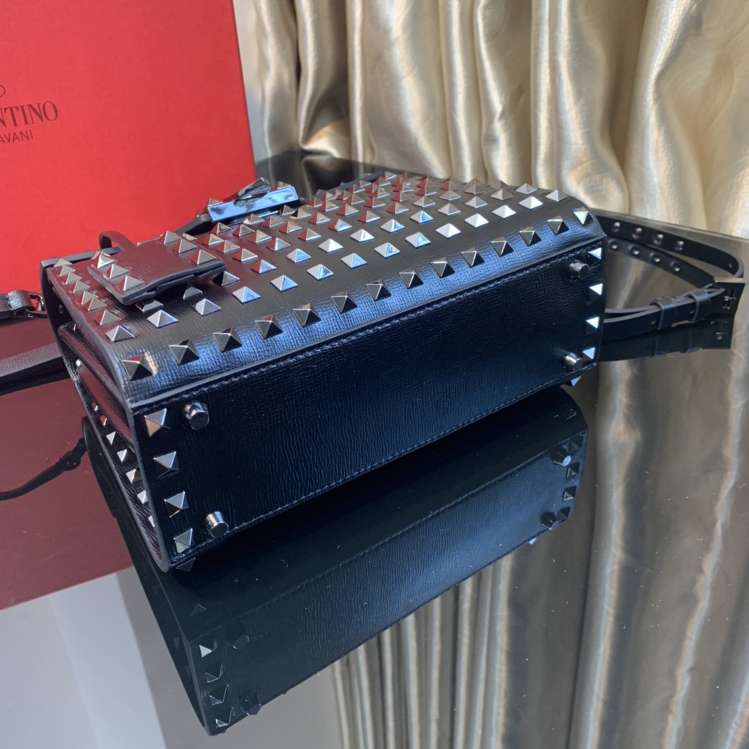 Va1e*ntin0 garavani rockstud alcove-22*17*9cm