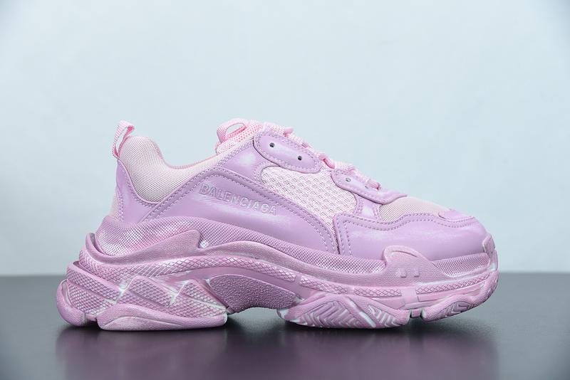 Ba*len*cia*ga triple s