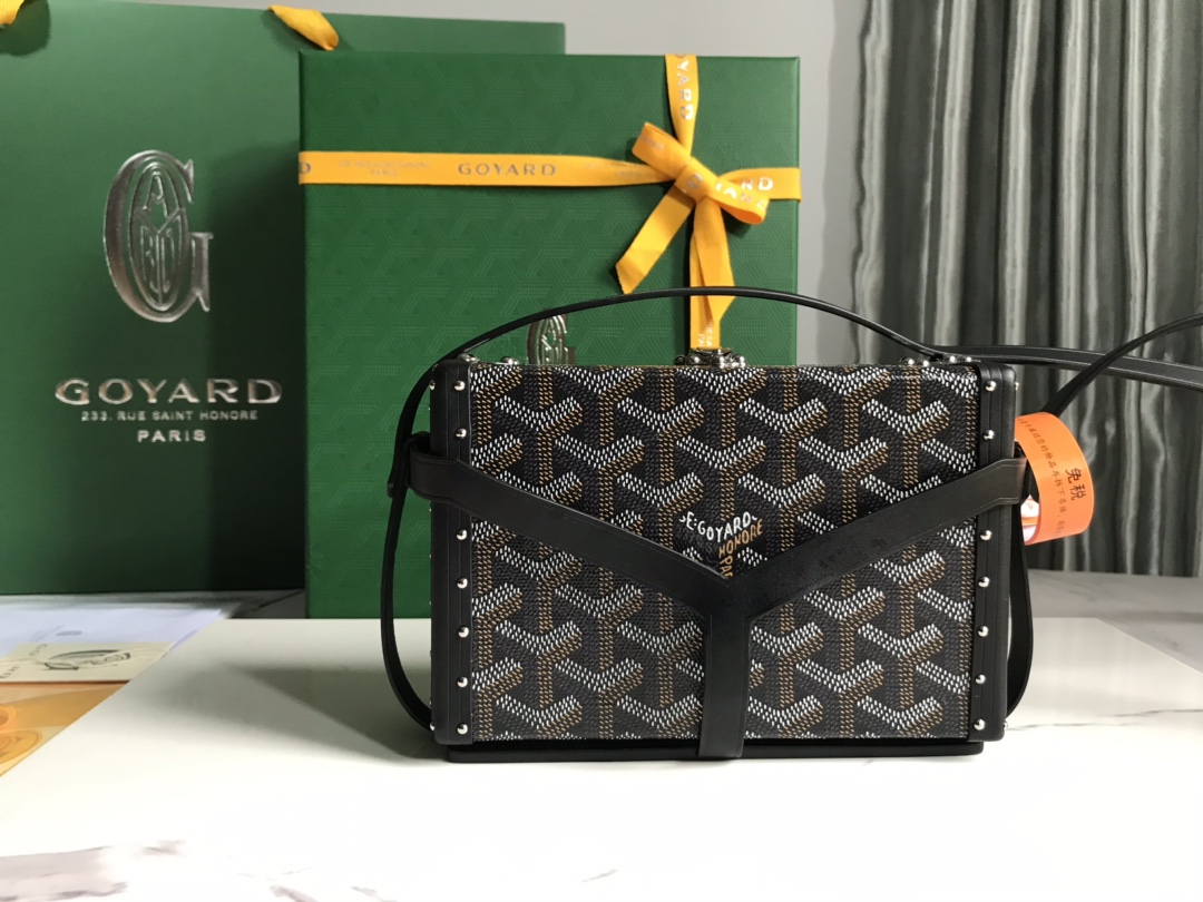 Go*ard minaudière bags
