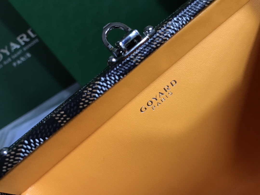 Go*ard minaudière bags