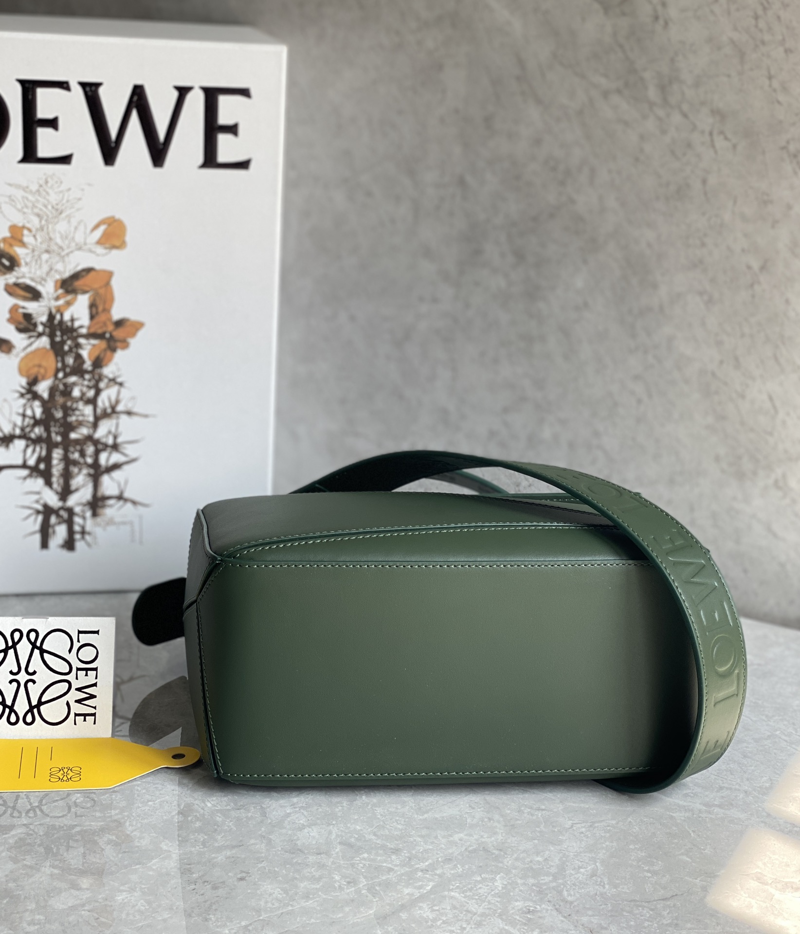L0ew* puzzle small bag-24*10*14cm