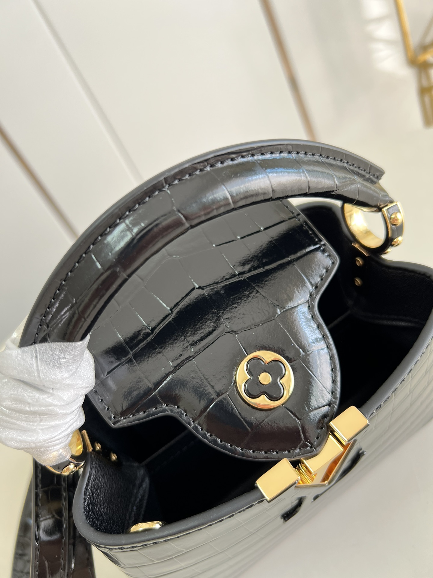 l0*is V*t0n mini capucines handlebag-21*14*8cm