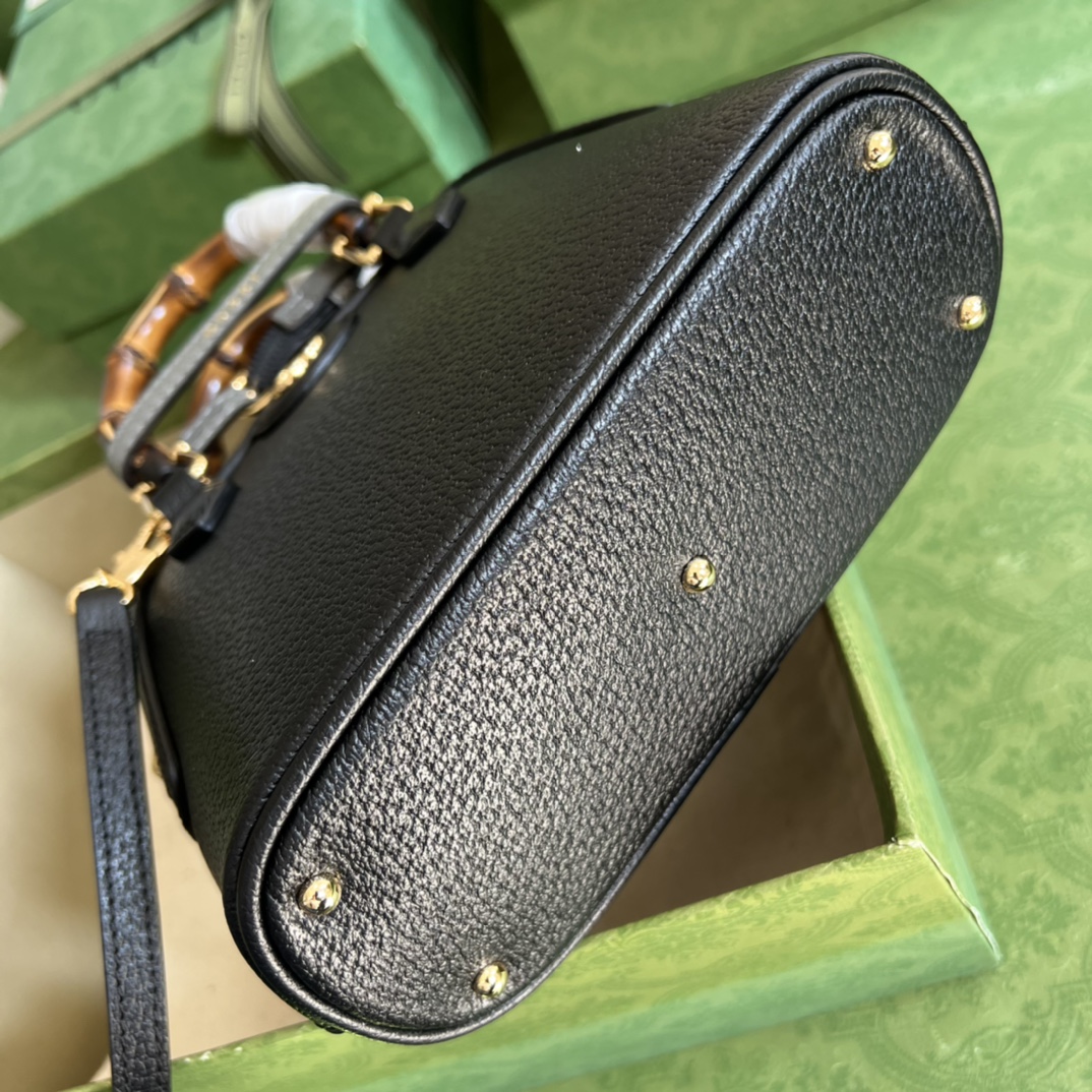 G*u*i diana bamboo mini tot bag-20x16x8.5cm