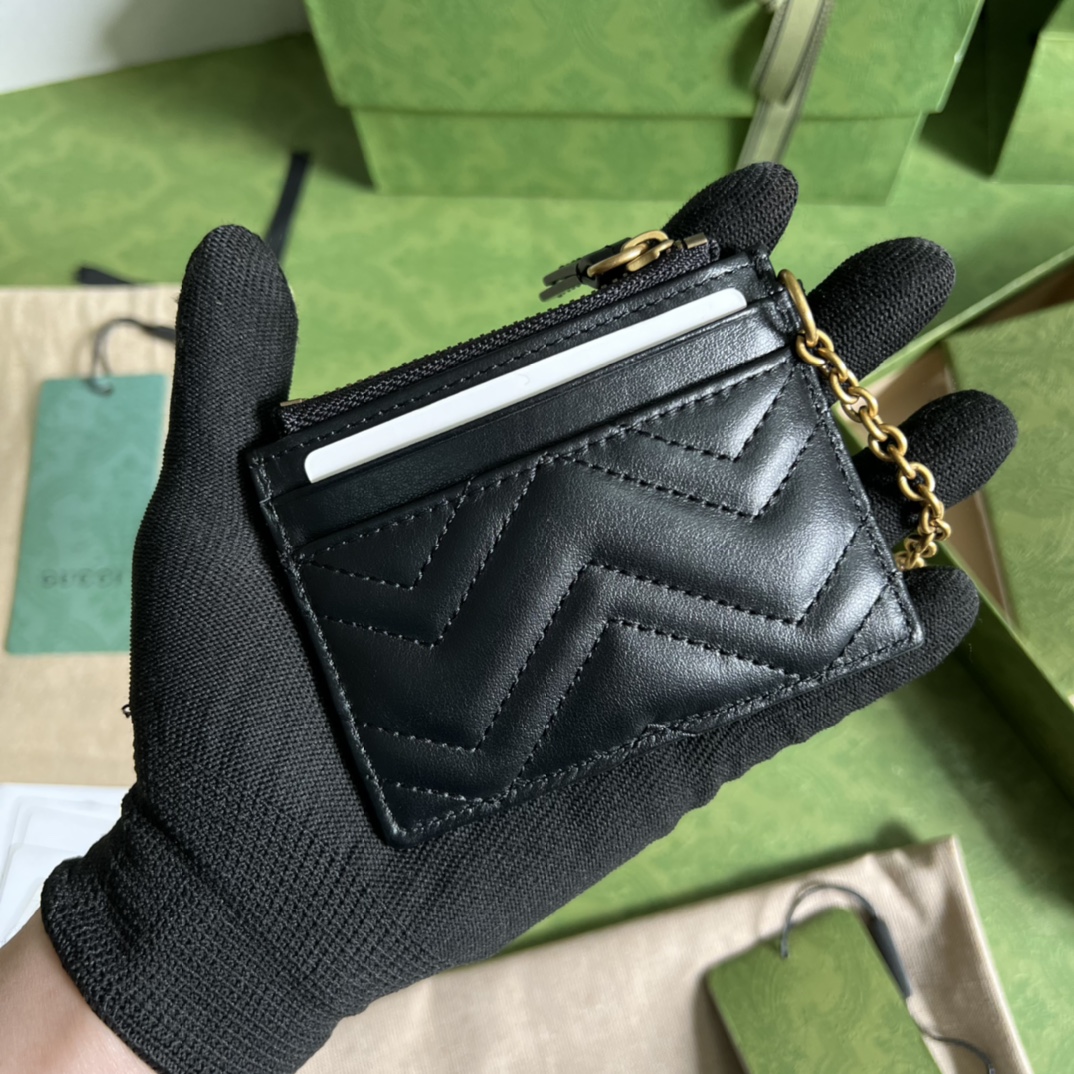 G*u*i wallet-10*7.5*1cm