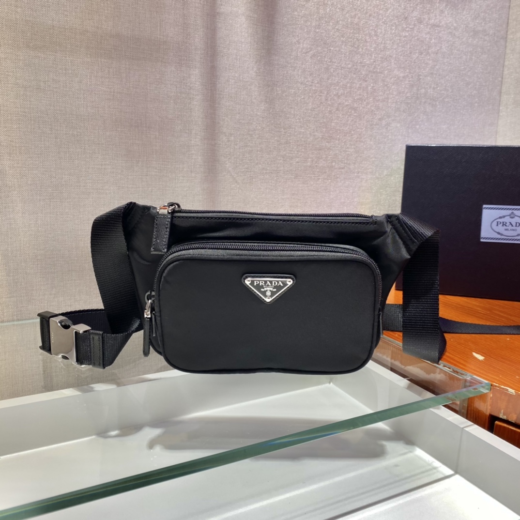 Pra*a 2vh128 waist bag -19*13*2.5cm