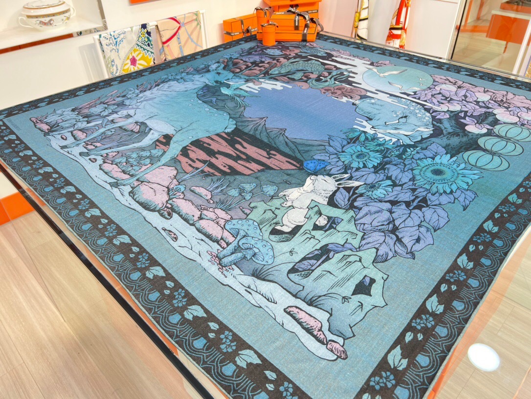 H**mes shawls-140*140cm