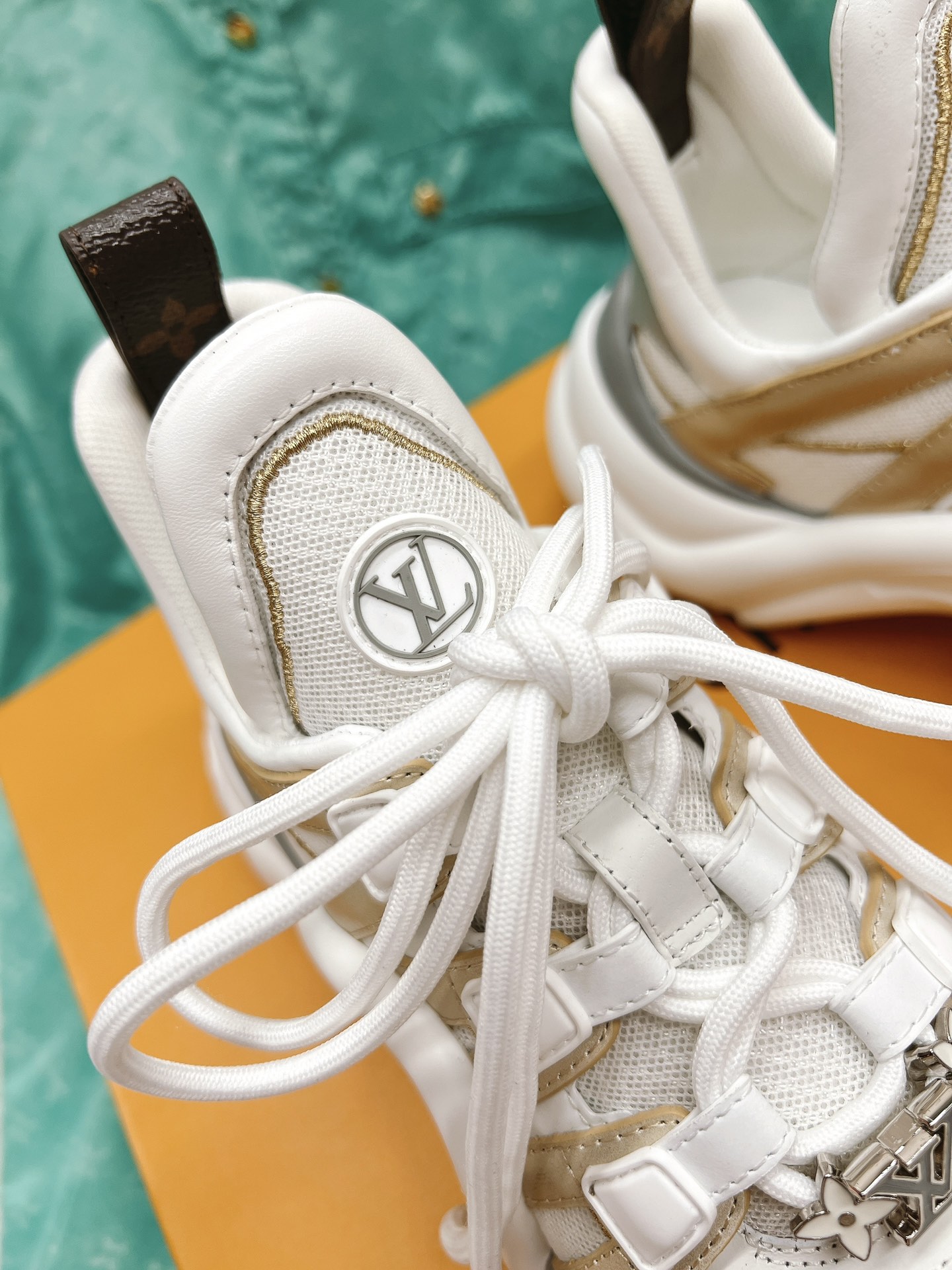 l0*is V*t0n archlight sneaker(eu35-41)