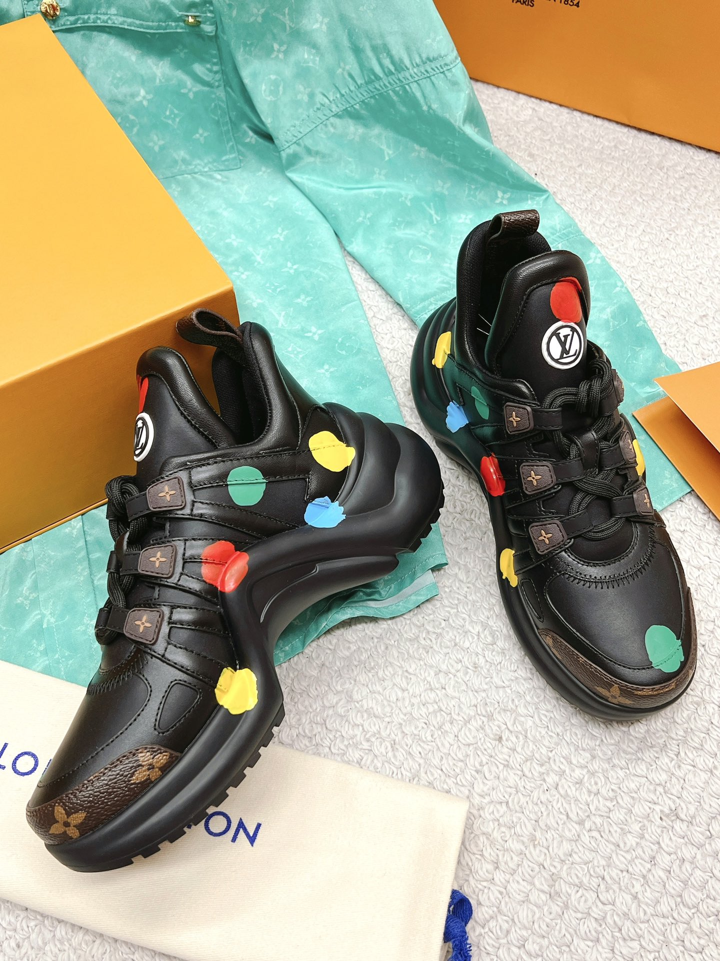 l0*is V*t0n archlight sneaker(eu35-41)