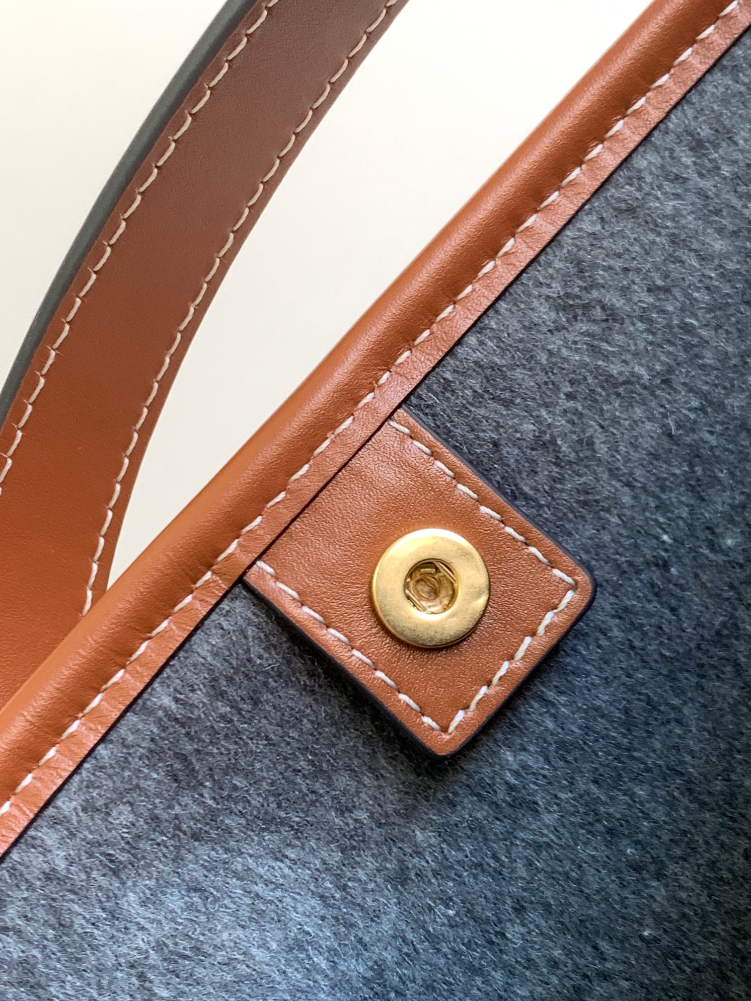 Ce**e cuir bucket-30×22×13cm
