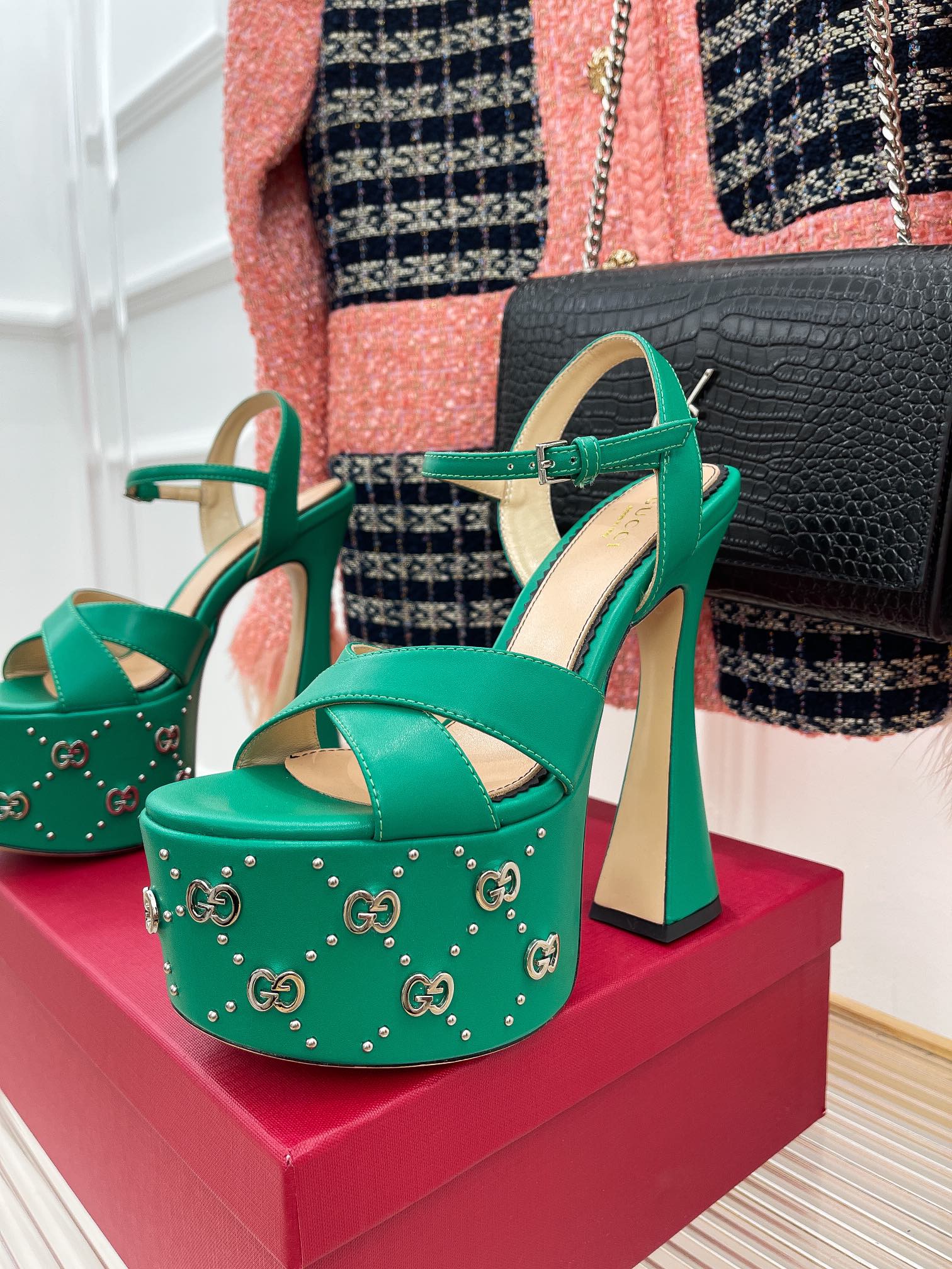 G*u*i heels-15cm