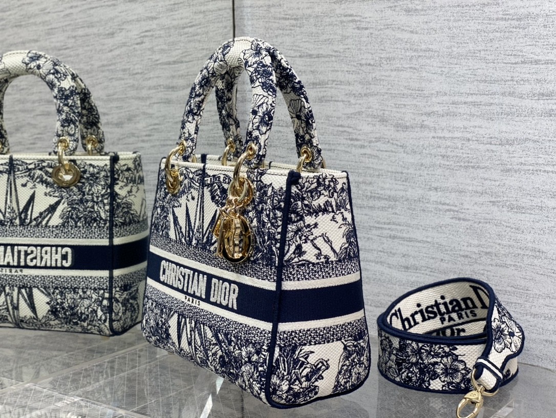 lady D*or handle bag-24cm