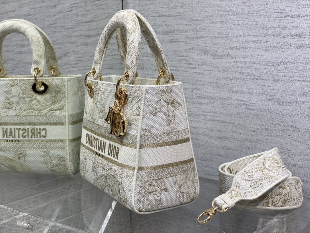 lady D*or handle bag-24cm
