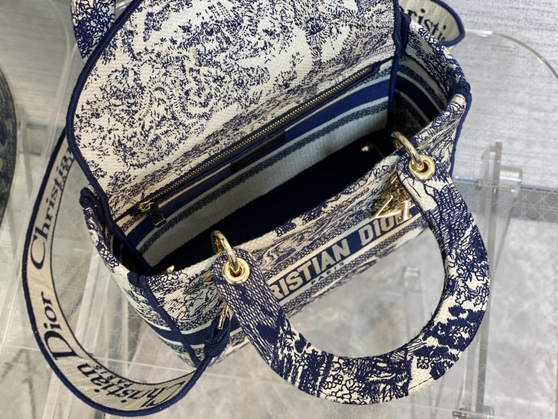 lady D*or handle bag-24cm