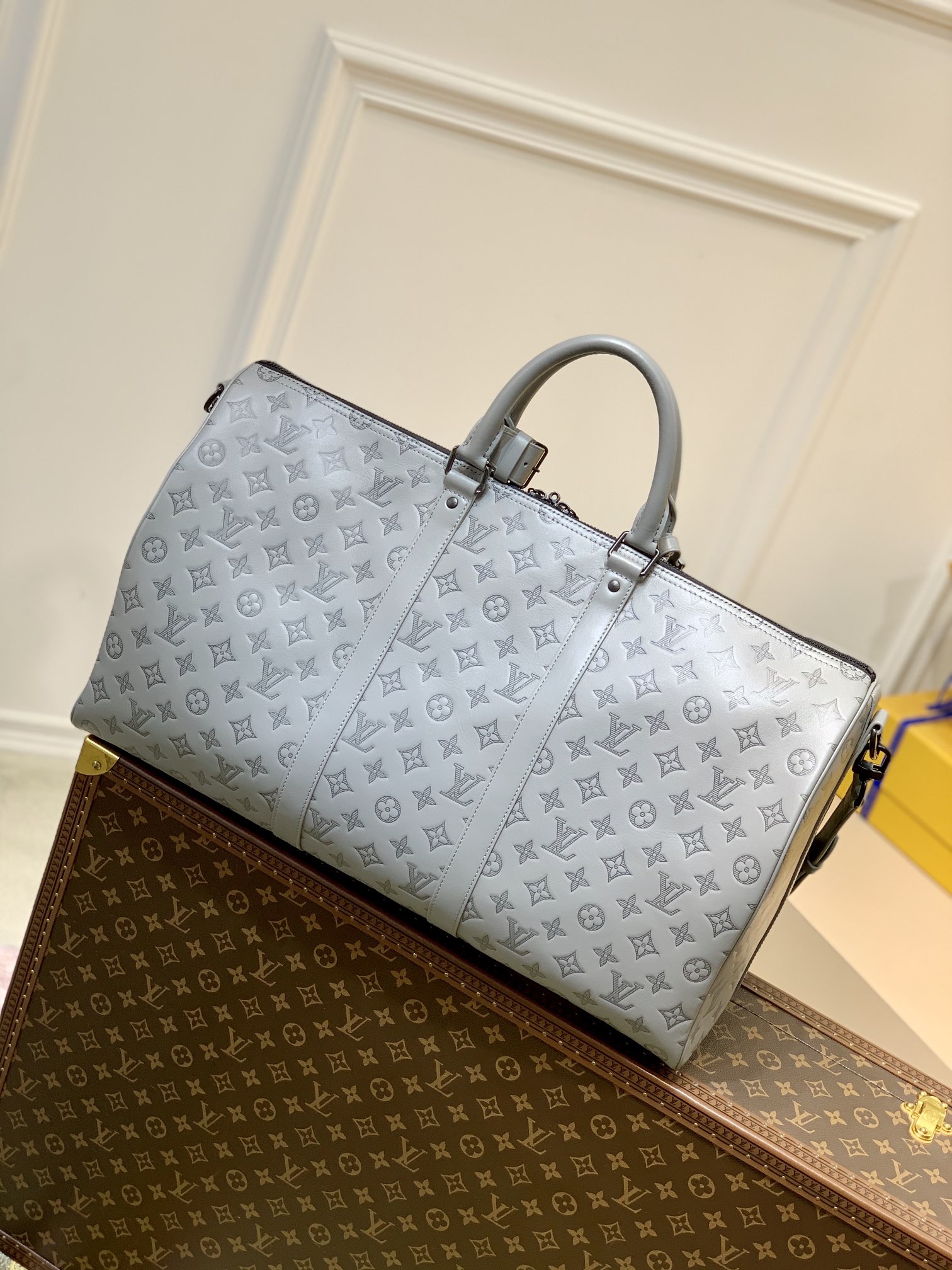 l0*is V*t0n keepall bandouliÈre- 50 x 29 x 23cm