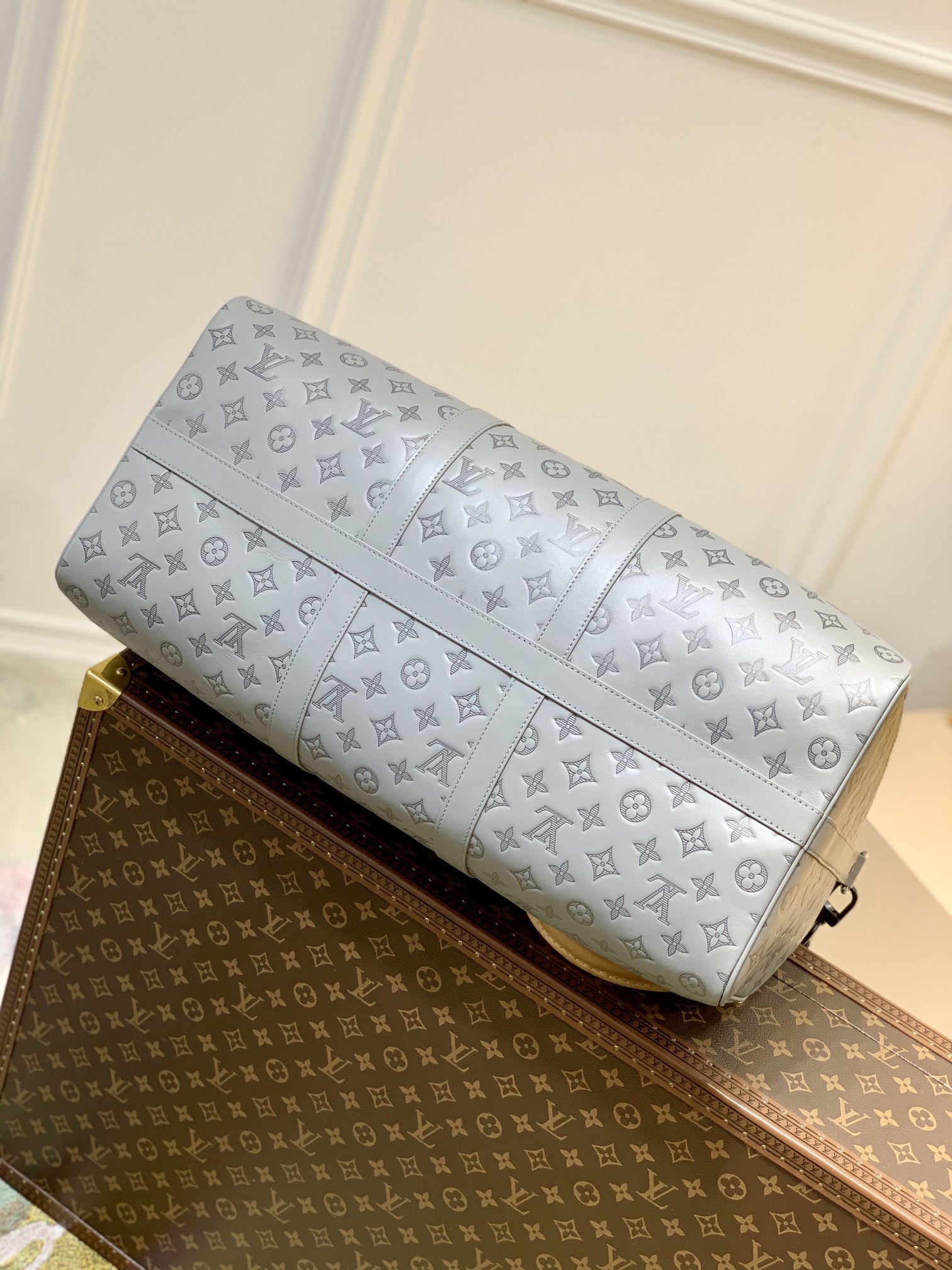 l0*is V*t0n keepall bandouliÈre- 50 x 29 x 23cm