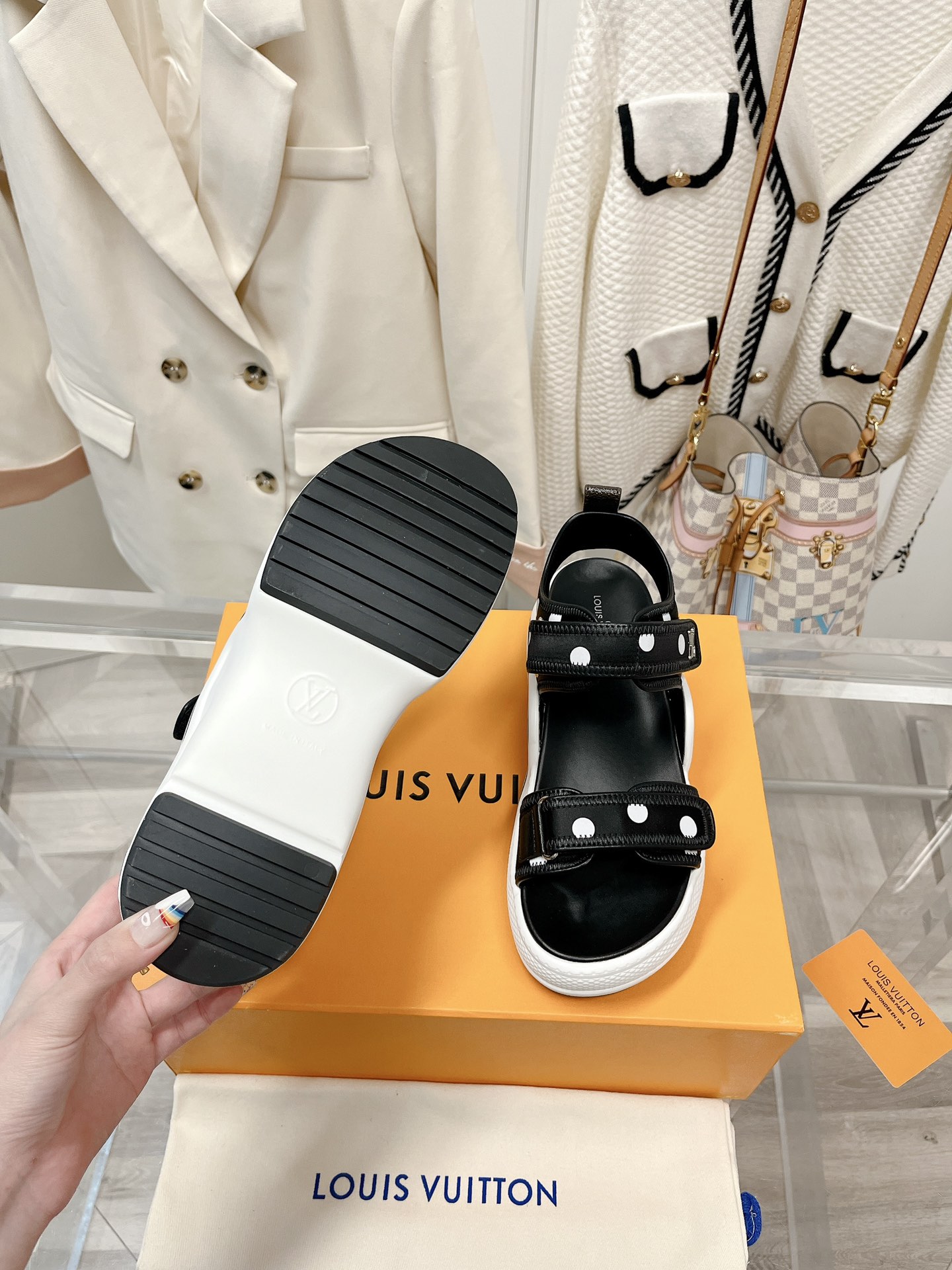 l0*is V*t0n archlight heels(eu35-41)