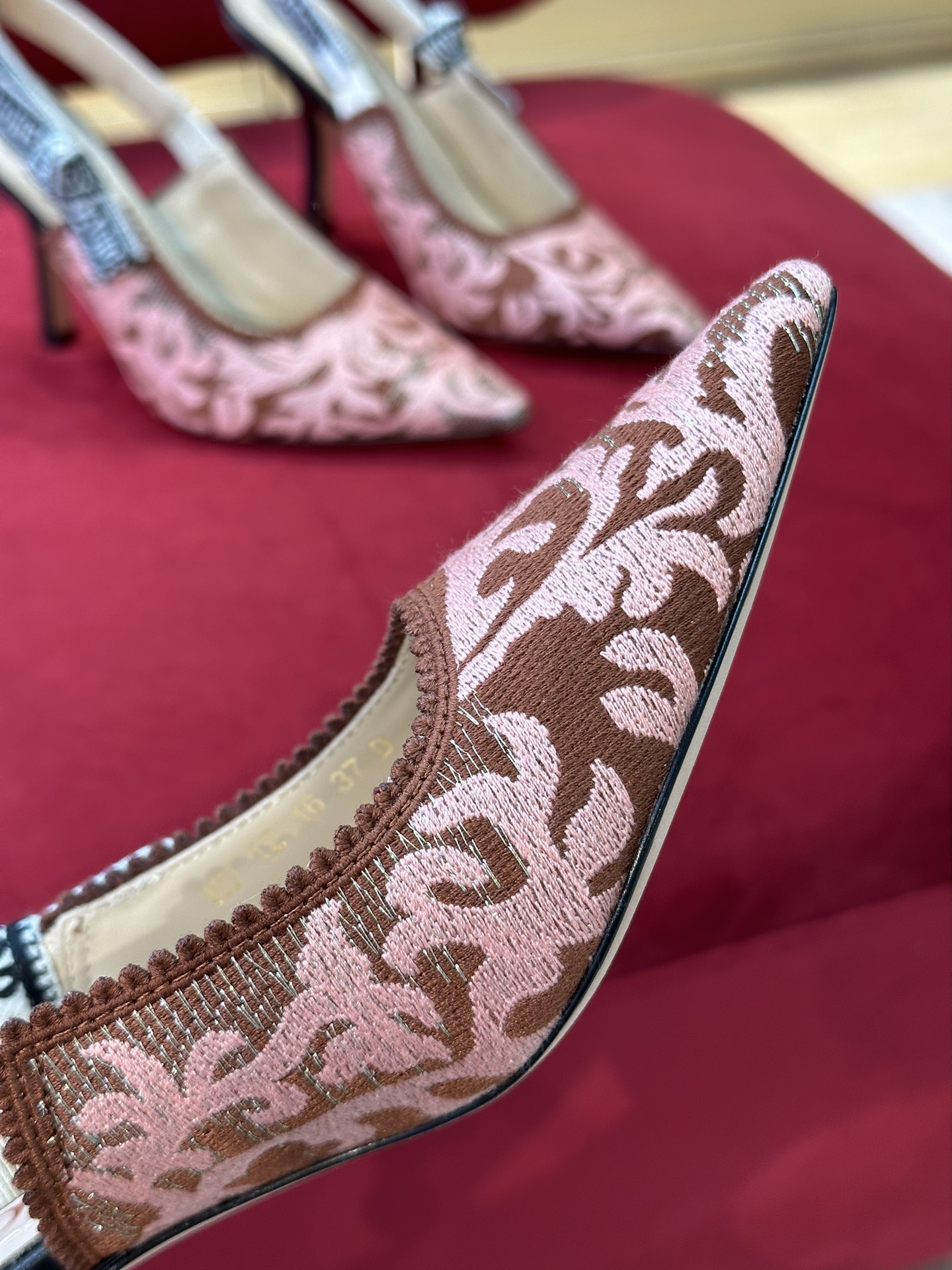 D*or slingback