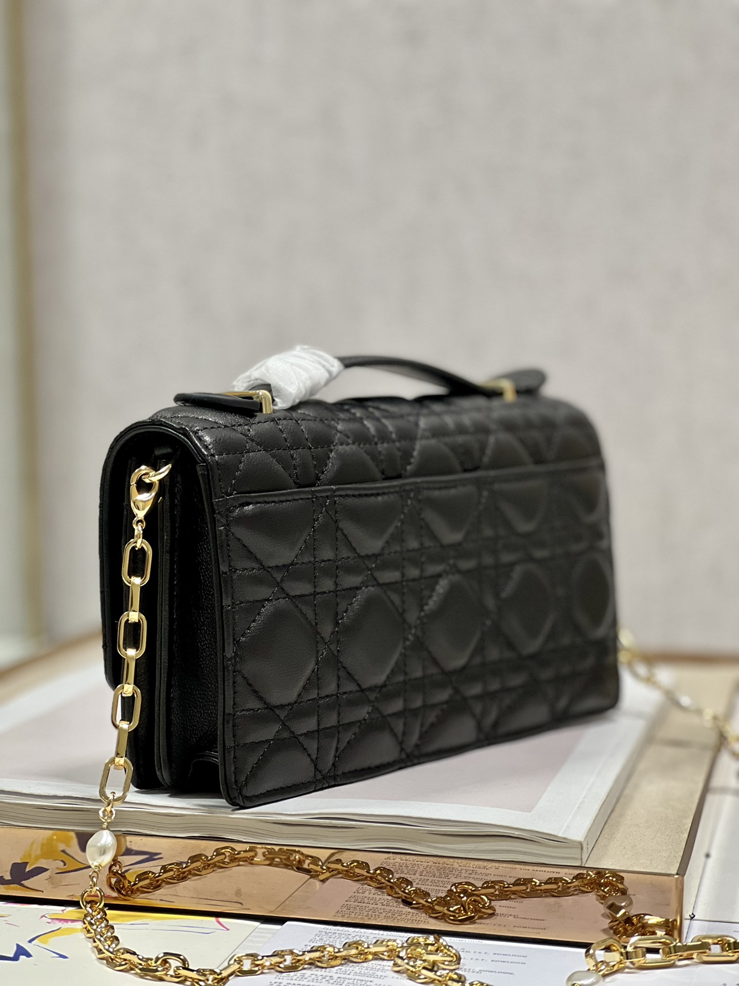 lady D*or bag-21 x 11.5 x 4.5ccm