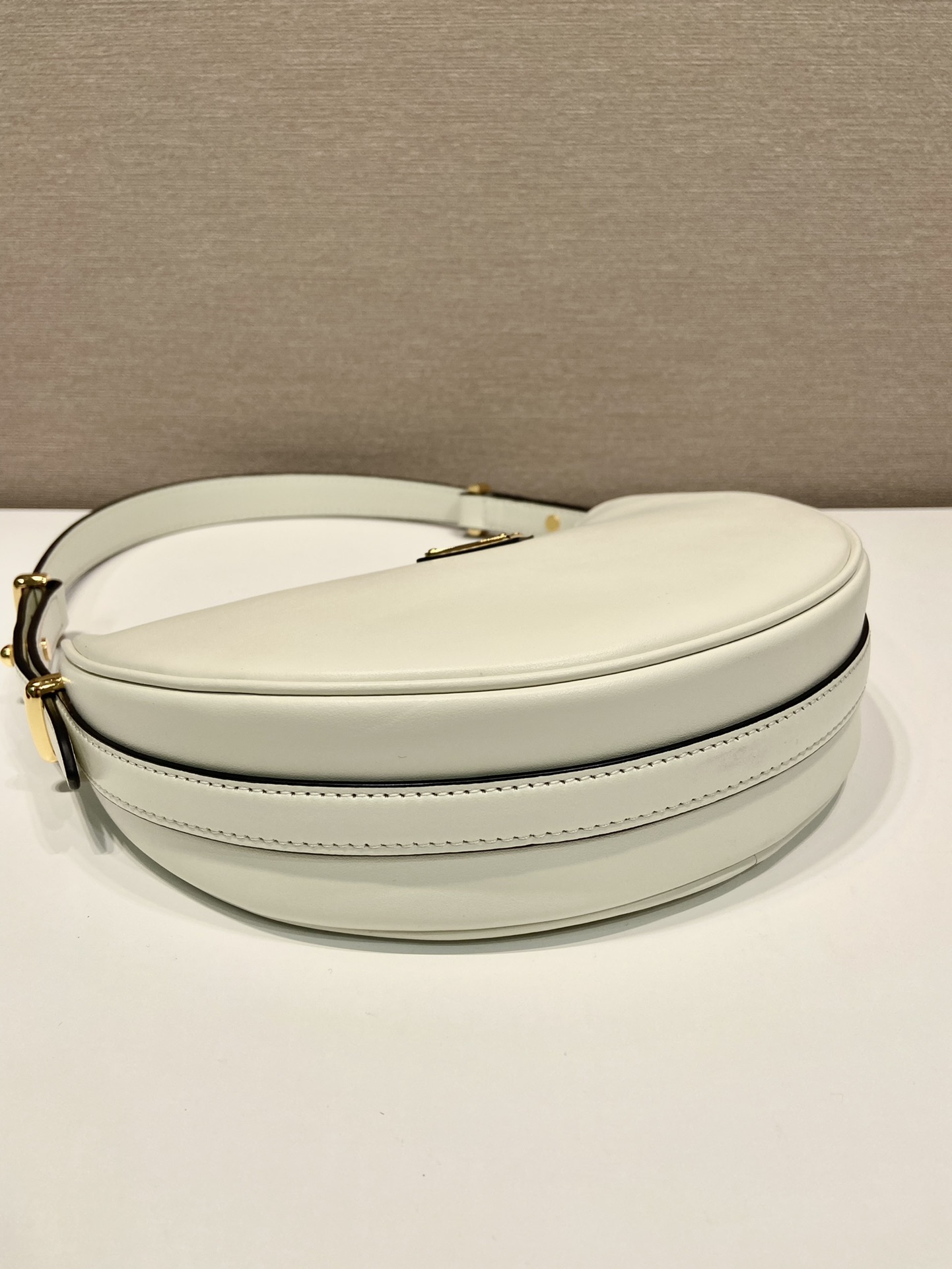 Pra*a moon handbags 1bc194-22.5*18.5*6.5cm