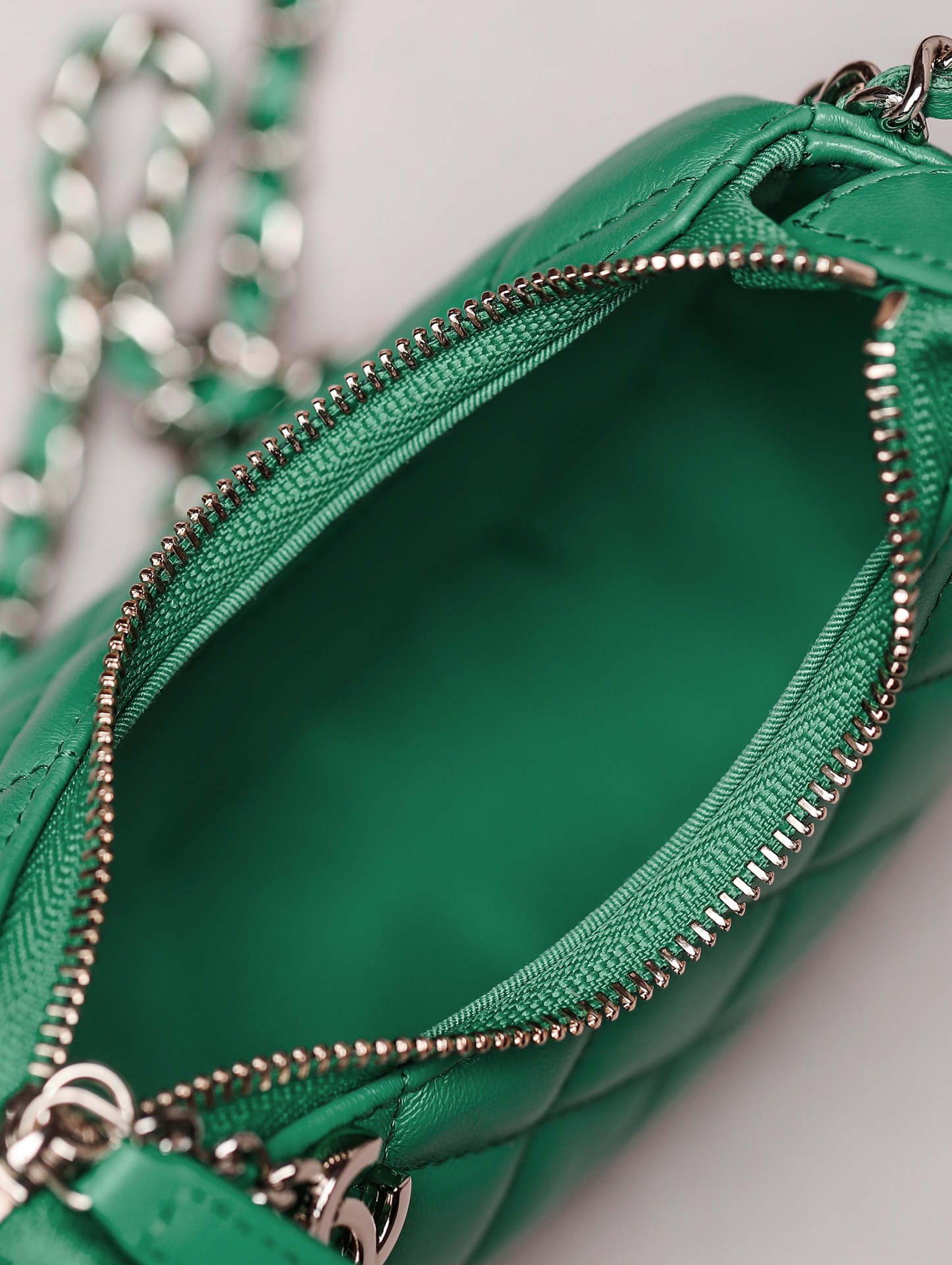 Ch@nel 23SS Moon Bag-16*10/22*14CM