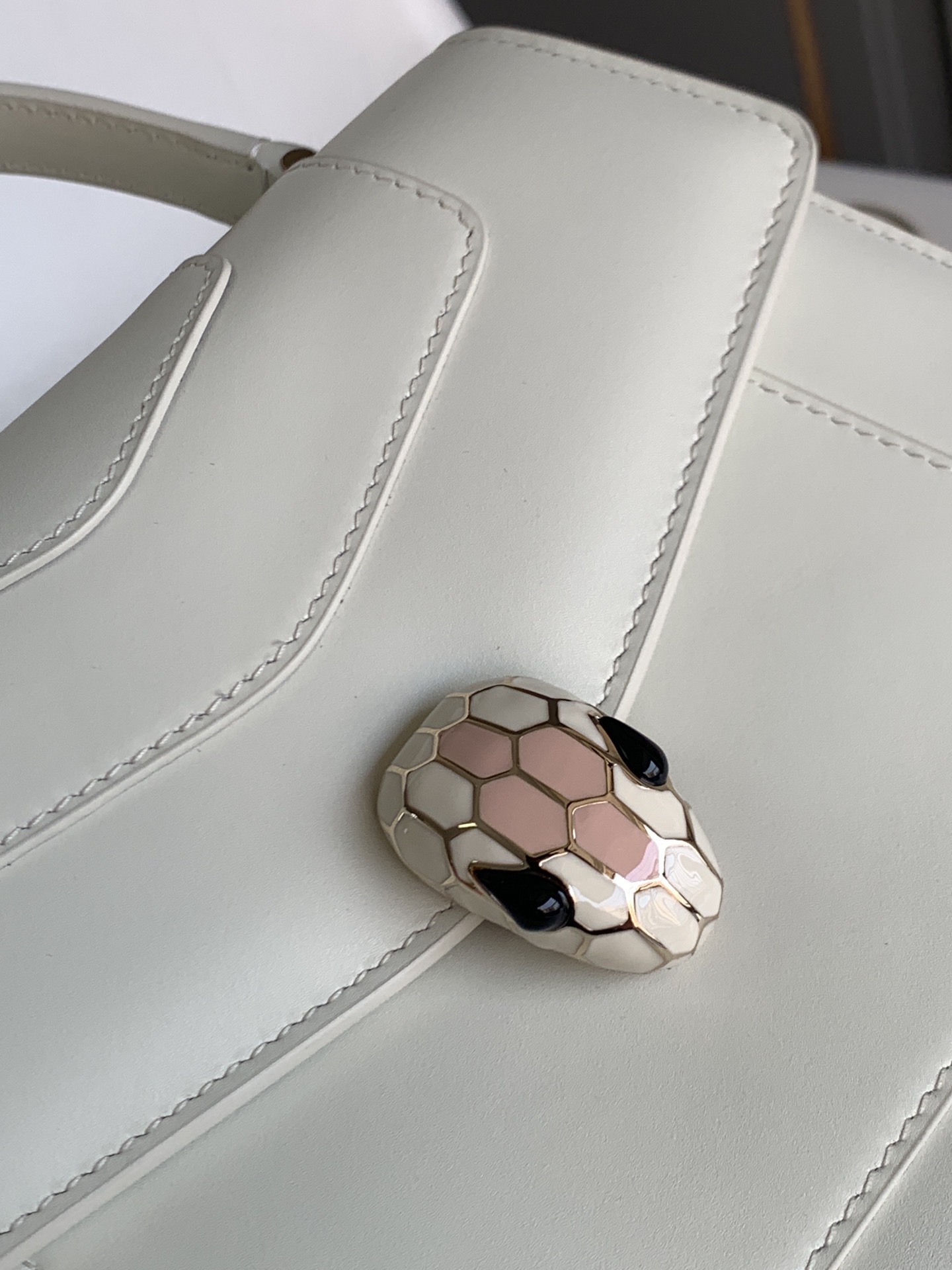 B*l*ai serpenti forever bag-22.5*18.5*1cm