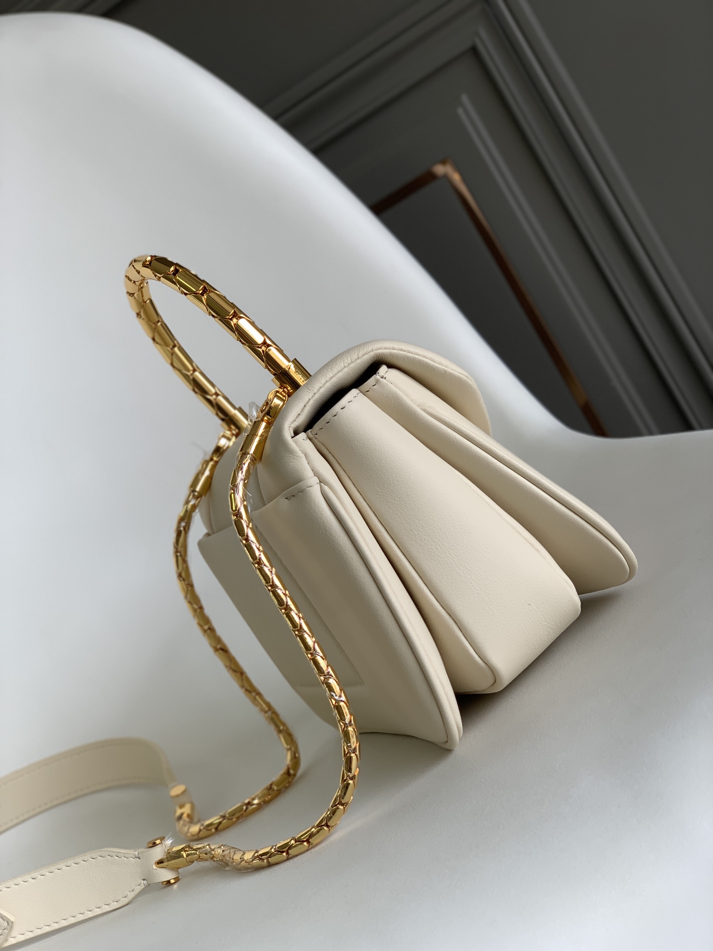 B*l*ai serpenti reverse-20*14*10cm